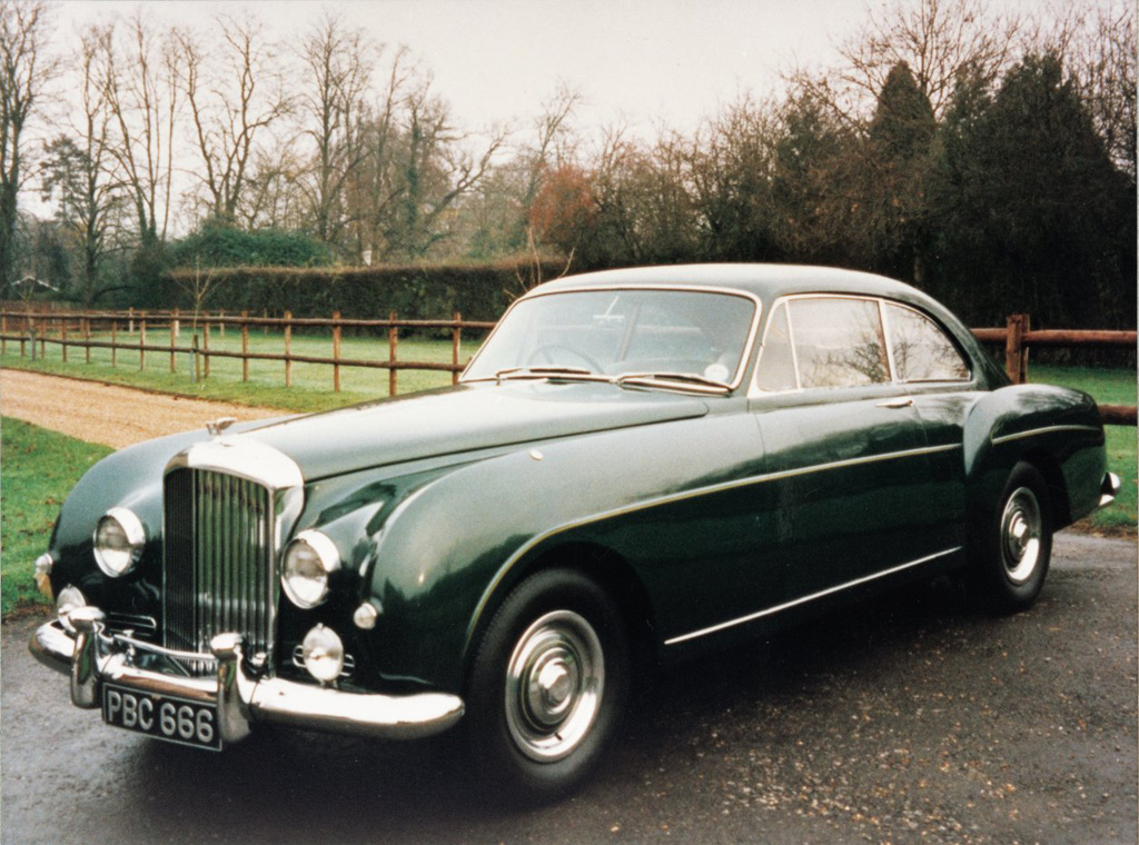 1955_Bentley_S1_Continental.jpg