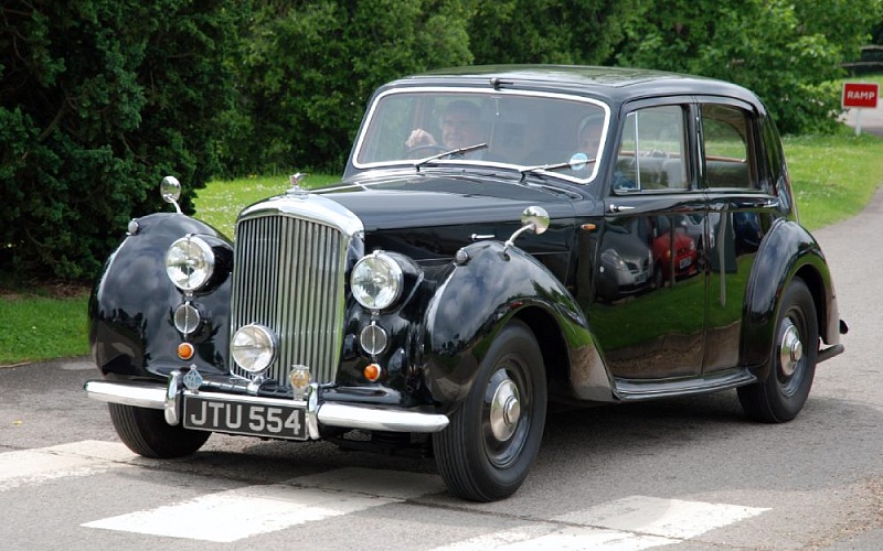 1946 1952 Bentley MK VI 1 1