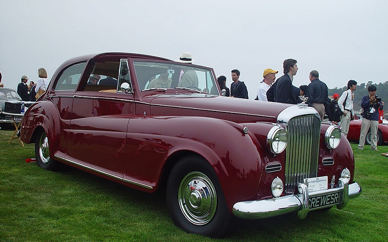 1951_Bentley_R_Type.jpg