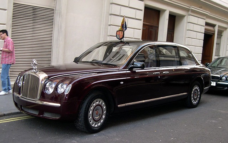 Bentley_State_Limo.jpg